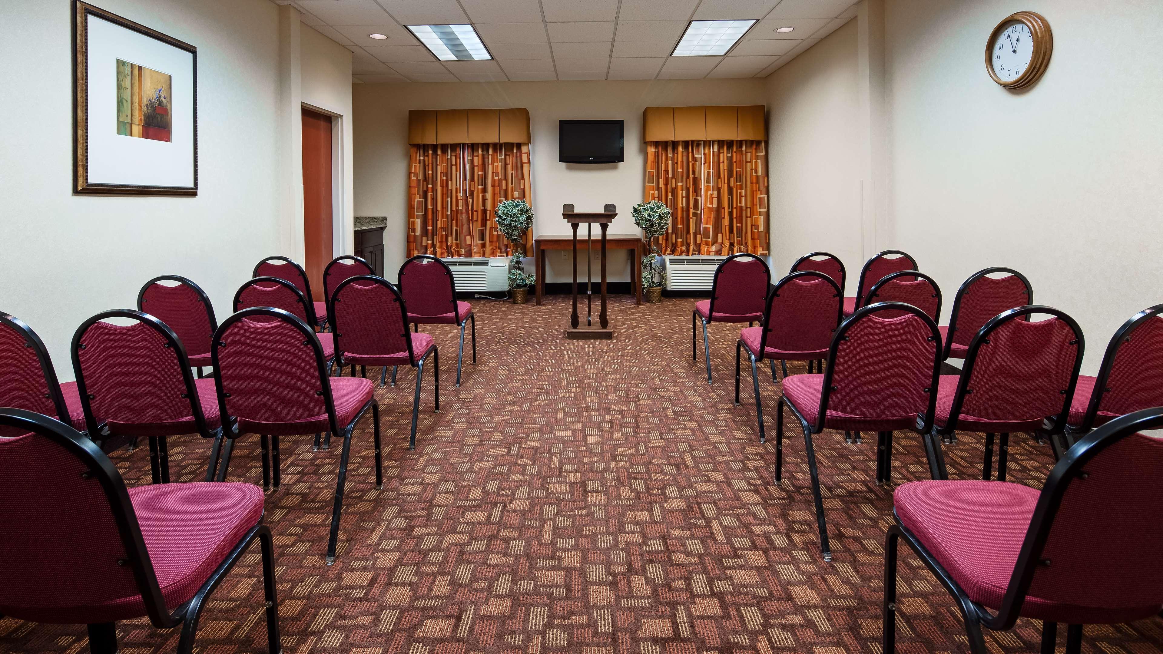 Best Western Hiram Inn And Suites Exterior photo